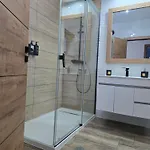 펜션 Salmoura's Place Al 4724 *