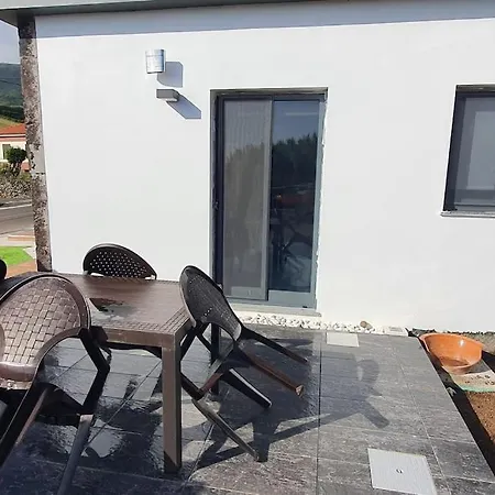 Salmoura's Place Al 4724